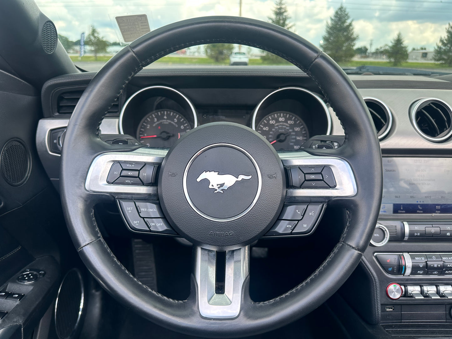 2020 Ford Mustang EcoBoost premium