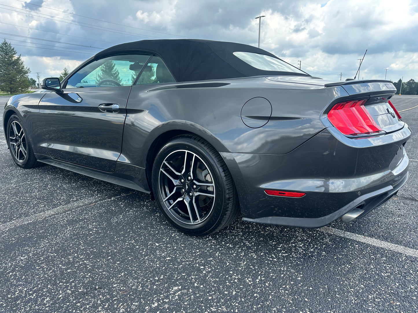 2020 Ford Mustang EcoBoost premium