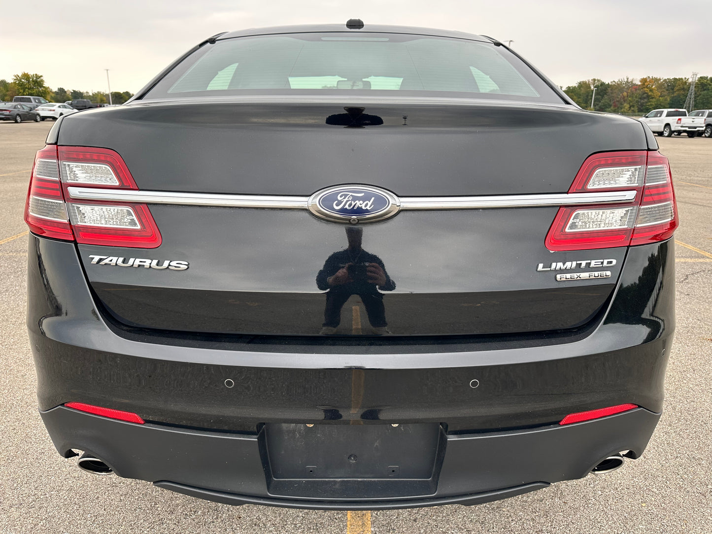 2017 Ford Taurus Limited