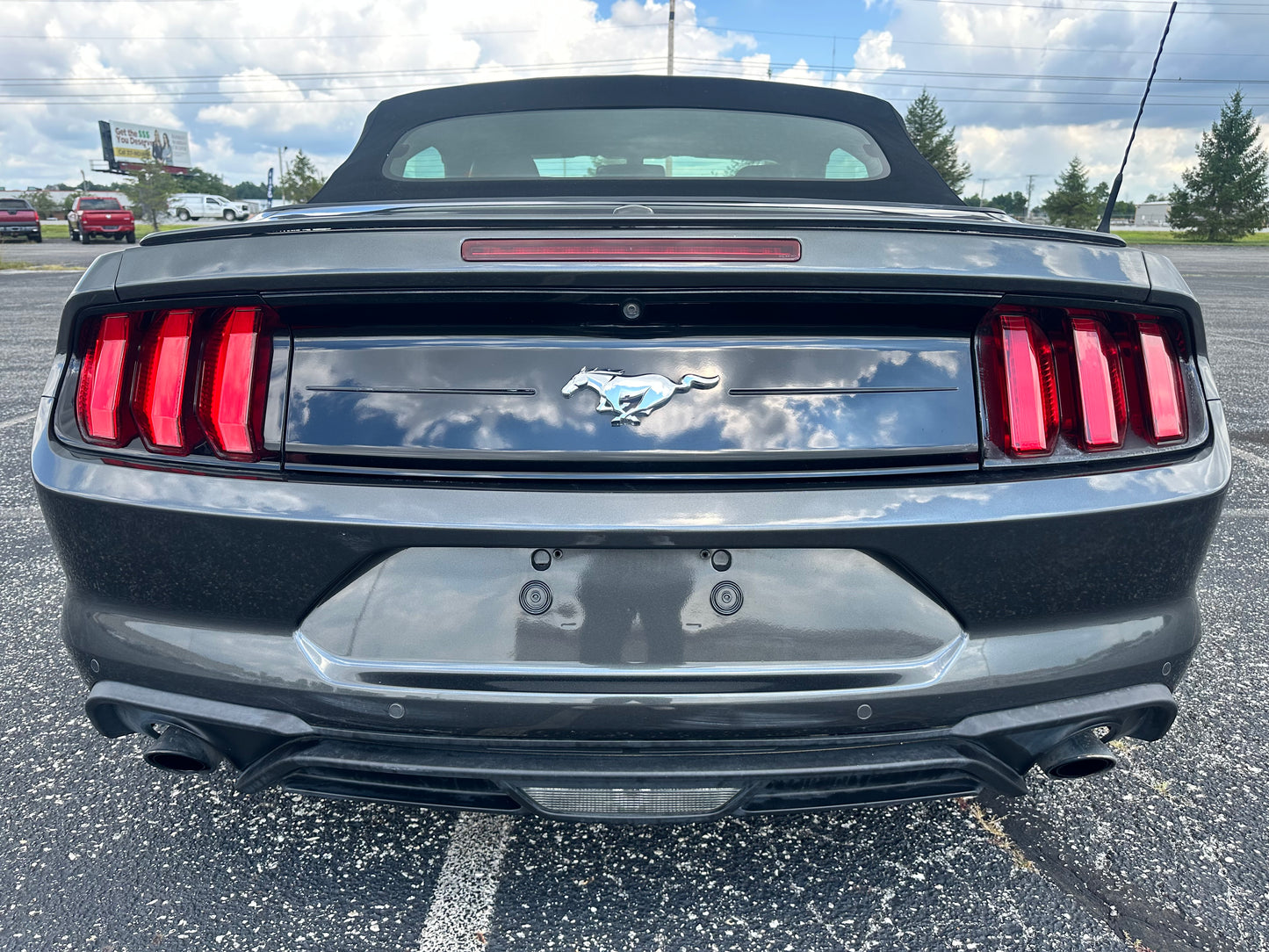 2020 Ford Mustang EcoBoost premium