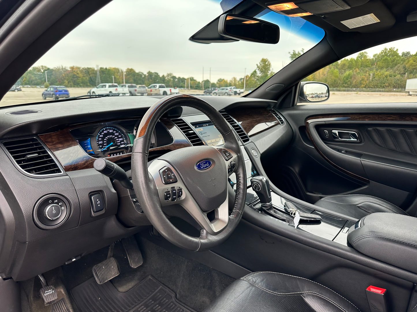 2017 Ford Taurus Limited