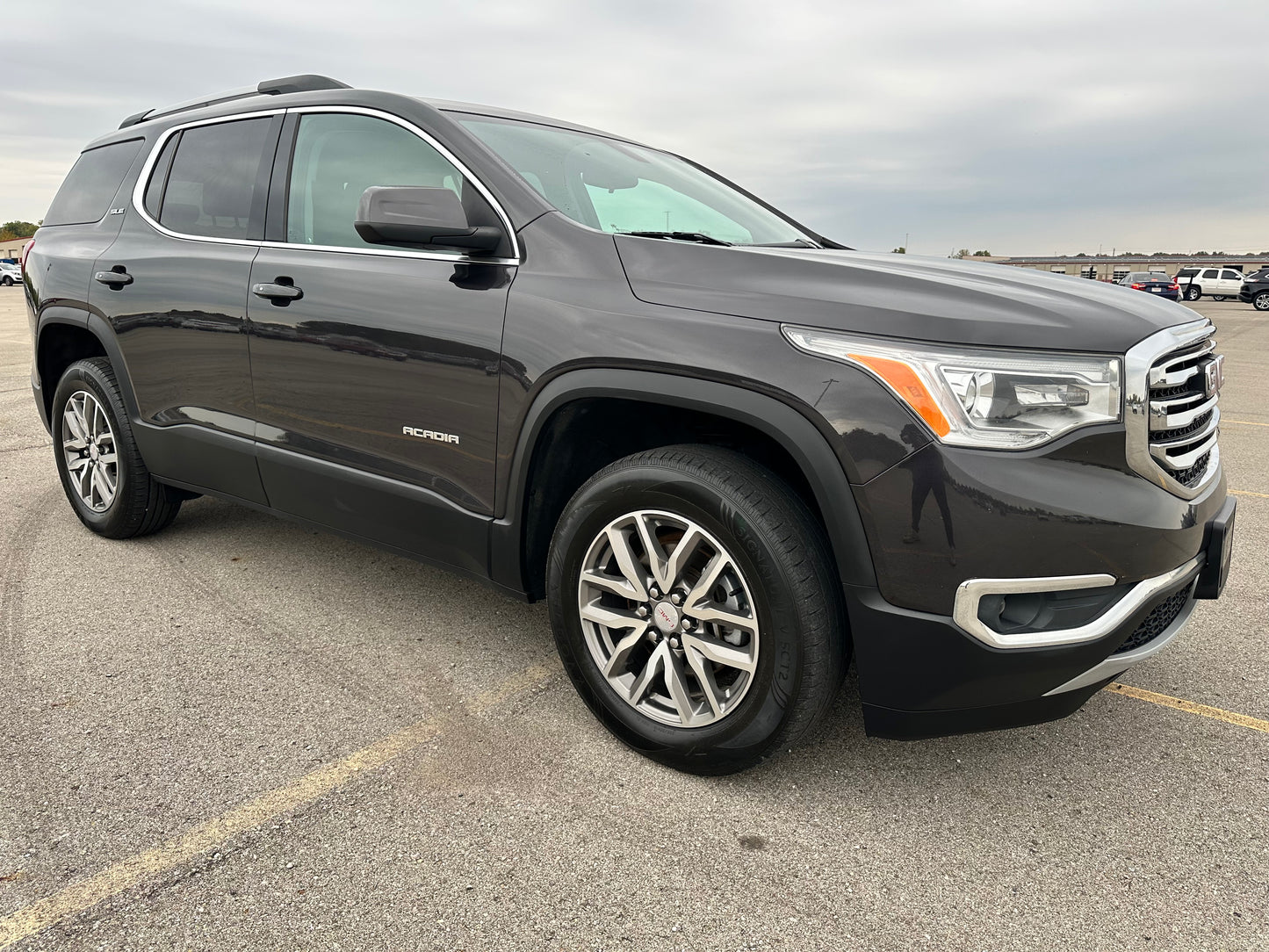 2019 GMC Acadia SLE-2