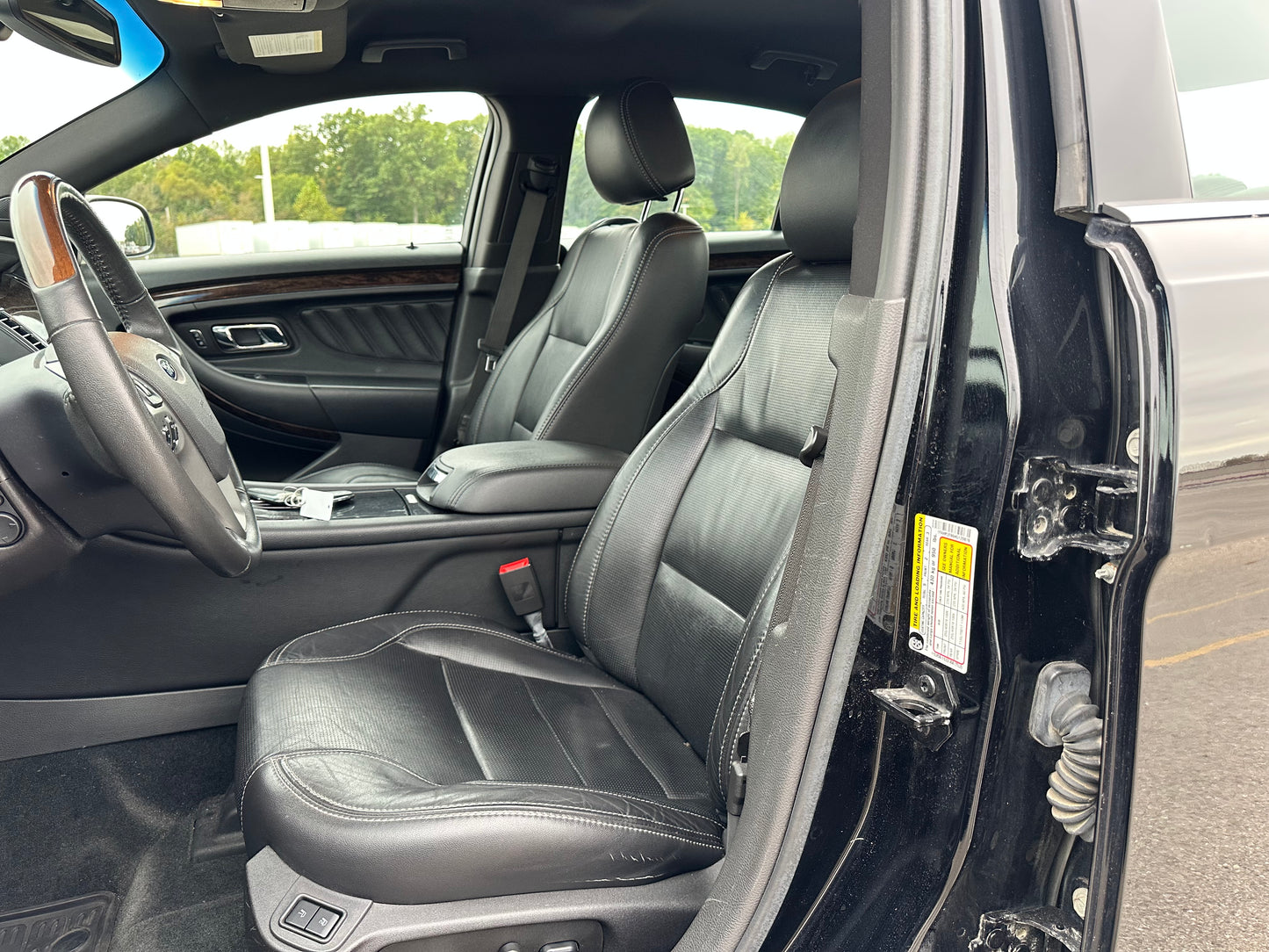 2017 Ford Taurus Limited