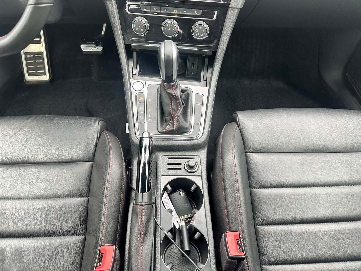 2020 Volkswagen Golf GTI SE
