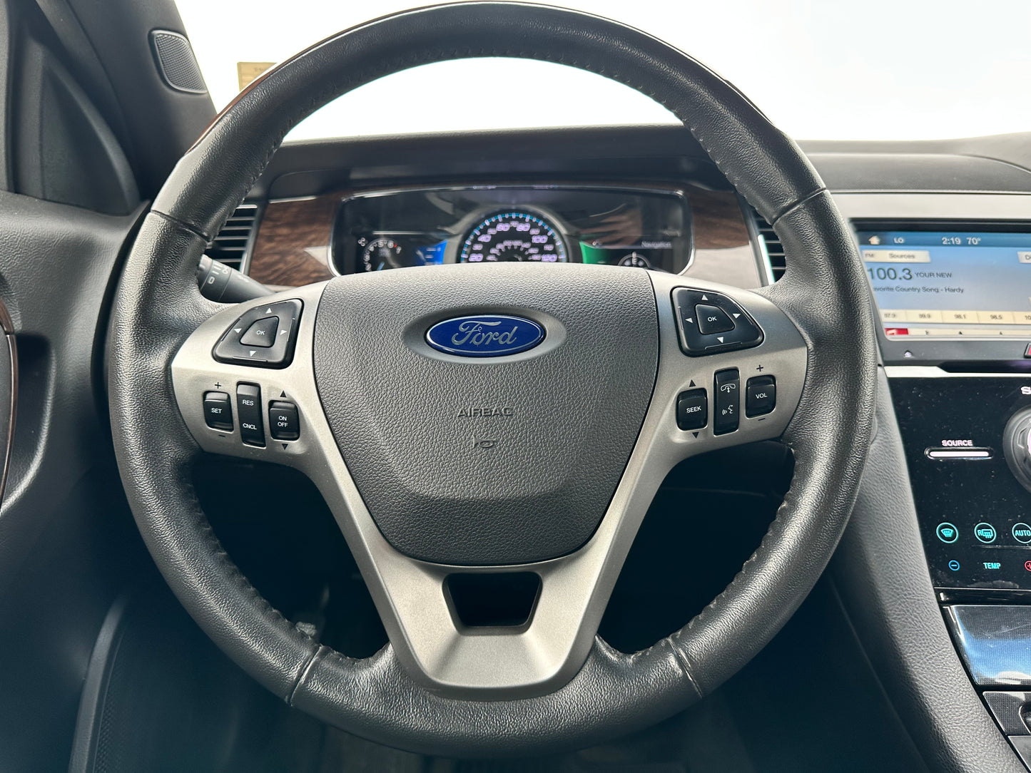 2017 Ford Taurus Limited