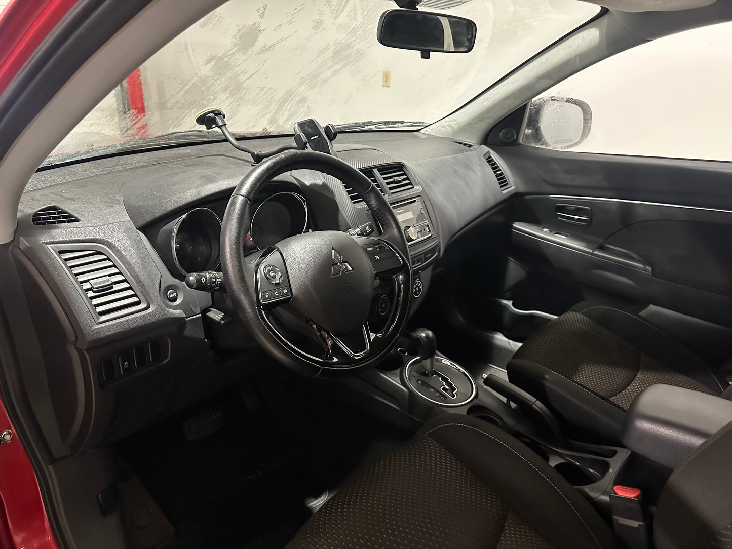 2016 Mitsubishi Outlander -- 92,478 Miles