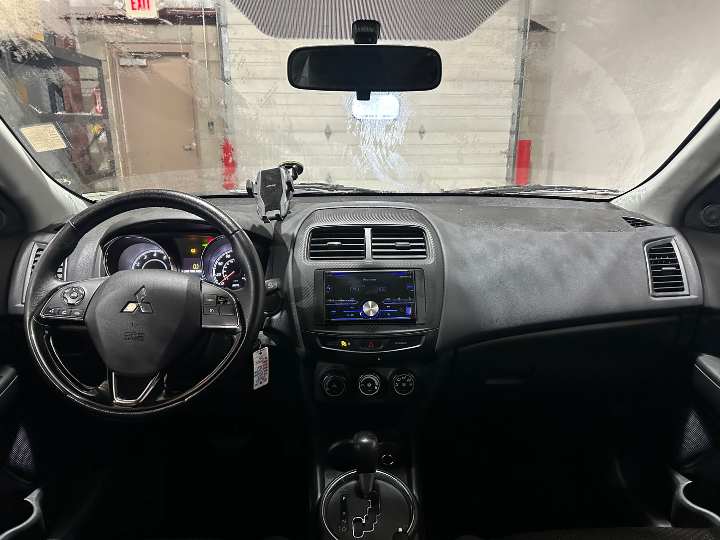 2016 Mitsubishi Outlander -- 92,478 Miles